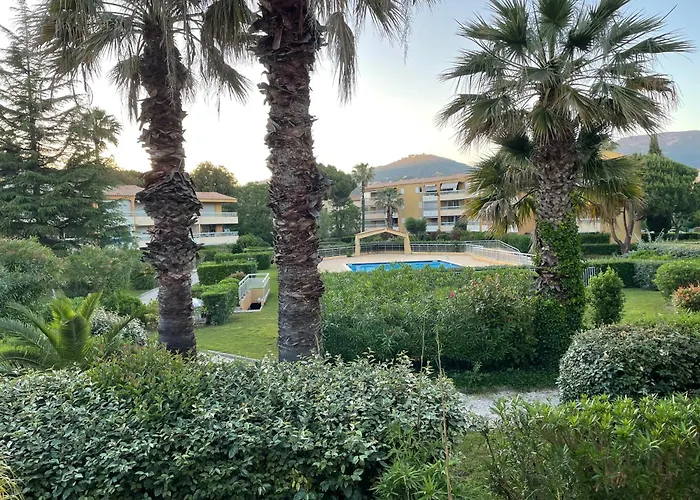 Lägenhet Magnifique Appt 5 Pers Dans Oasis Avec Piscine