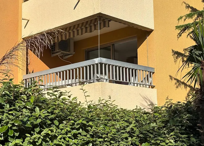 Apartment Magnifique Appt 5 Pers Dans Oasis Avec Piscine *